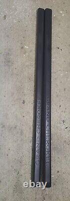 05 10 Jeep Grand Cherokee Driver Passenger Door Trim Molding Black OEM SRT8 WK1