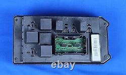 09-10 Jeep Grand Cherokee Relay Fuse Box Interior Junction Control 68039117aa