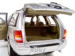 2001 JEEP GRAND CHEROKEE SILVER 118 DIECAST MODEL CAR BY MOTORMAX 73123