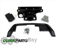2005-2010 Jeep Grand Cherokee Hitch Receiver And Bezel Kit Oem New Mopar