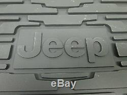 2011 2015 New Genuine OEM Jeep Grand Cherokee Cargo Area Mat OEM 82212085