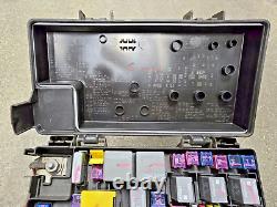 2013 DODGE DURANGO Jeep Grand Cherokee TIPM POWER INTEGRATED FUSE BOX 68165692AC