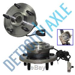 Front wheel hub and bearing for 2005-2010 Jeep Grand Cherokee Jeep Commander