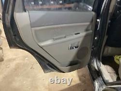 Headrest JEEP GRAND CHEROKEE Right 05